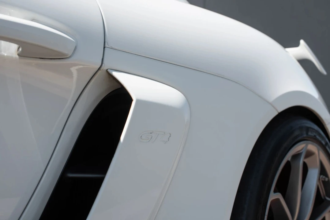 2020 Porsche 718 Cayman - Image 25 of 31