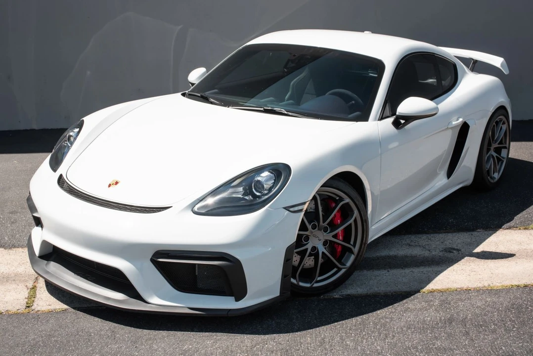 2020 Porsche 718 Cayman - Image 2 of 31