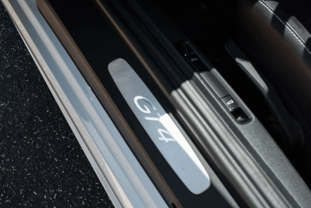 2020 Porsche 718 Cayman - Image 21 of 31