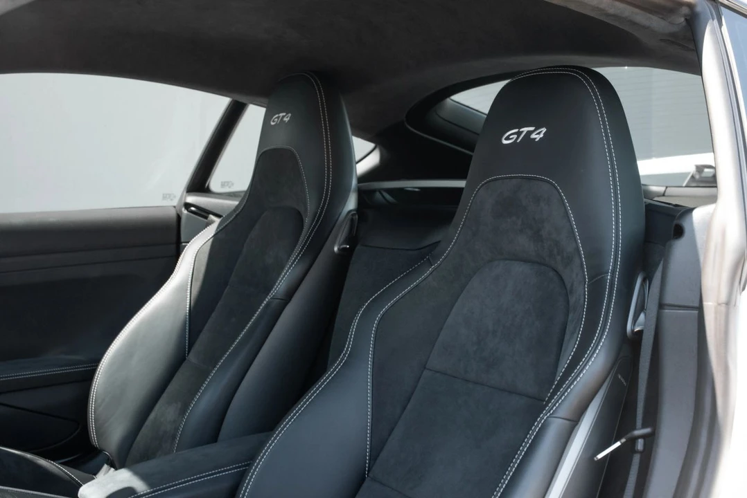 2020 Porsche 718 Cayman - Image 10 of 31