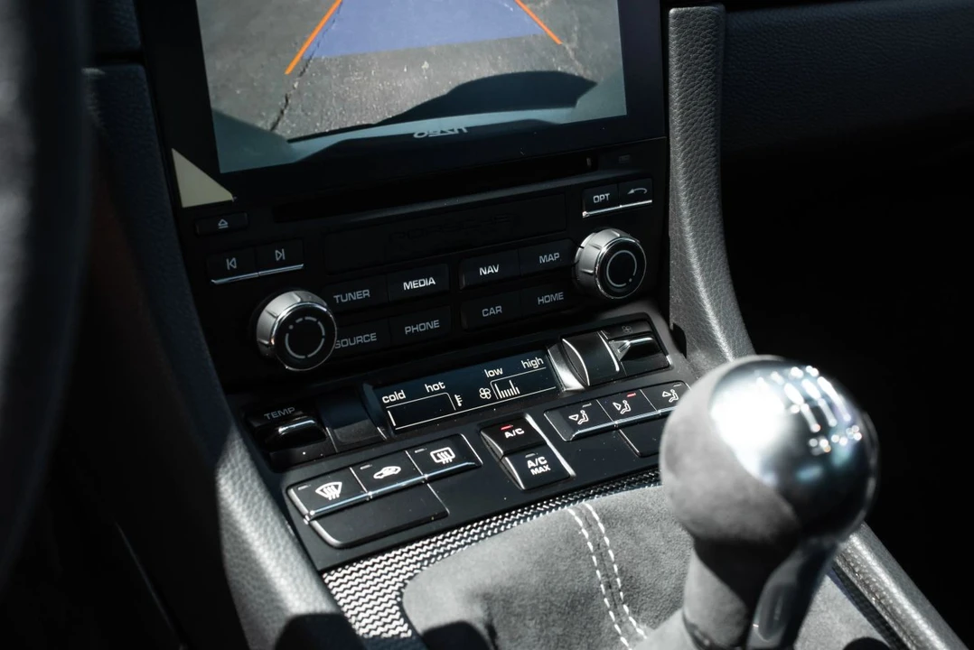 2020 Porsche 718 Cayman - Image 13 of 31