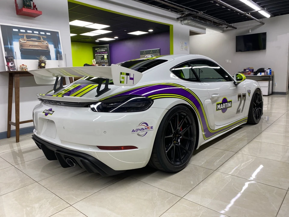 2020 Porsche 718 Cayman GT4 - Image 6 of 19