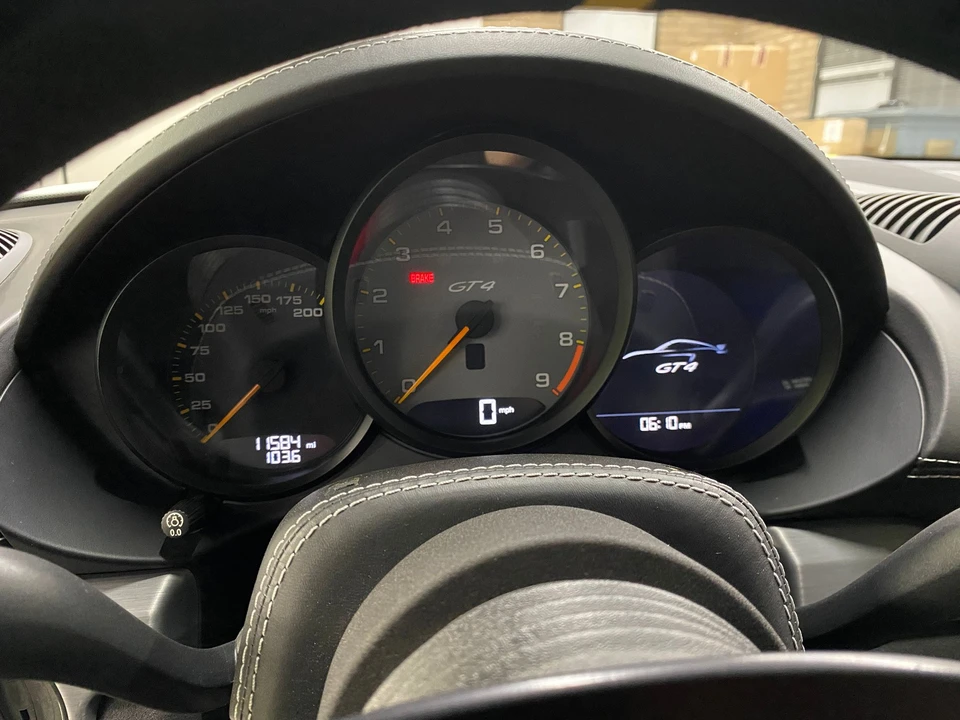 2020 Porsche 718 Cayman GT4 - Image 8 of 19