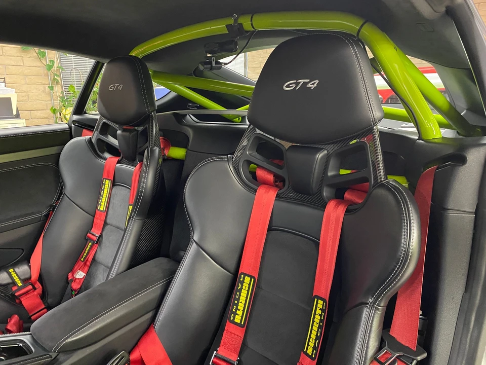 2020 Porsche 718 Cayman GT4 - Image 15 of 19
