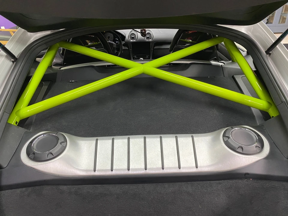 2020 Porsche 718 Cayman GT4 - Image 18 of 19
