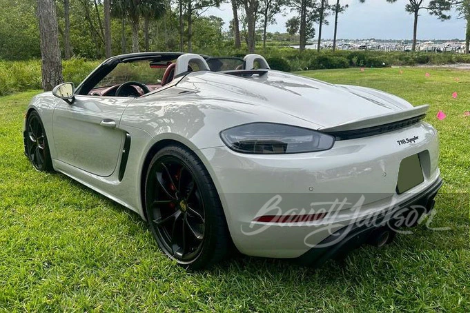 2020 Porsche 718 Boxster Spyder - Image 8 of 16