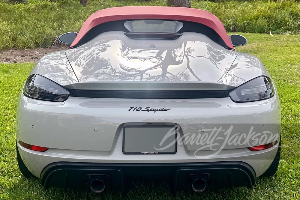 2020 Porsche 718 Boxster Spyder - Image 9 of 16