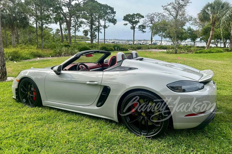 2020 Porsche 718 Boxster Spyder - Image 15 of 16
