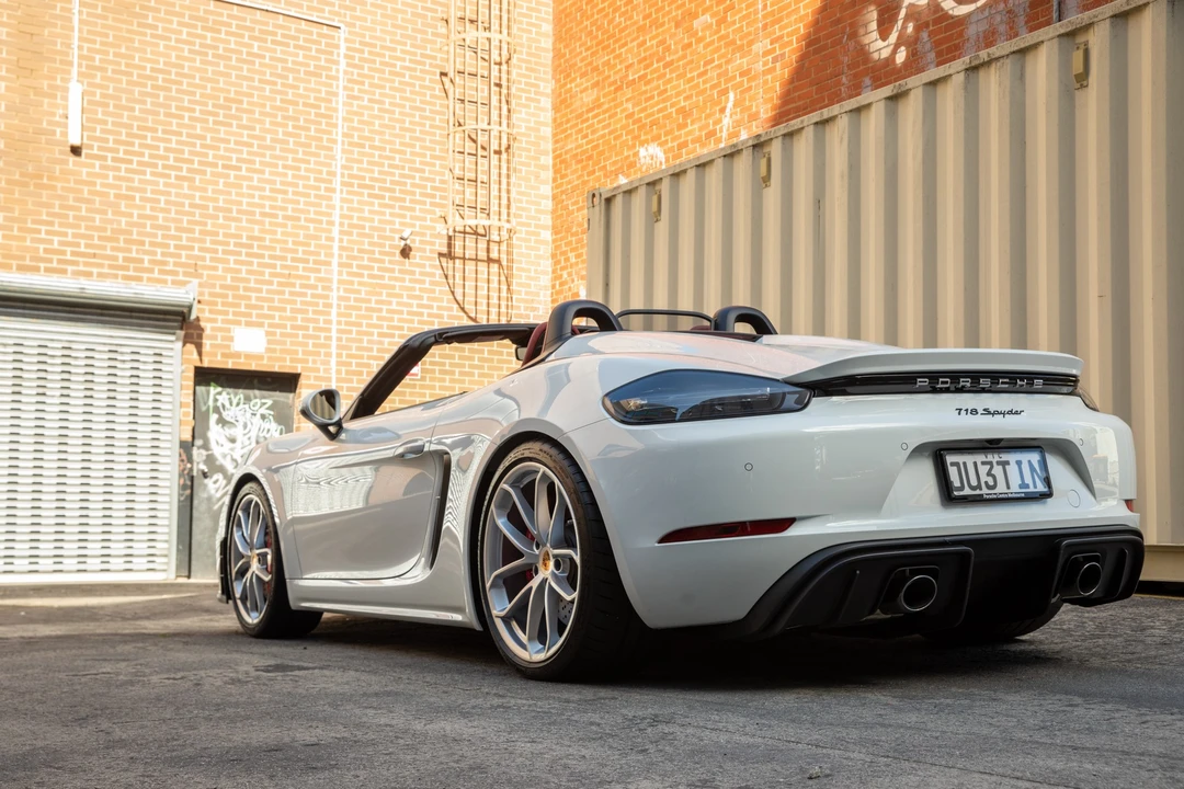 2020 Porsche 718 Boxster Spyder - Image 17 of 31