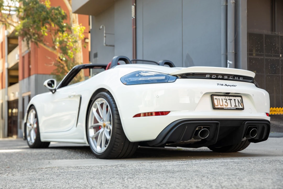 2020 Porsche 718 Boxster Spyder - Image 23 of 31