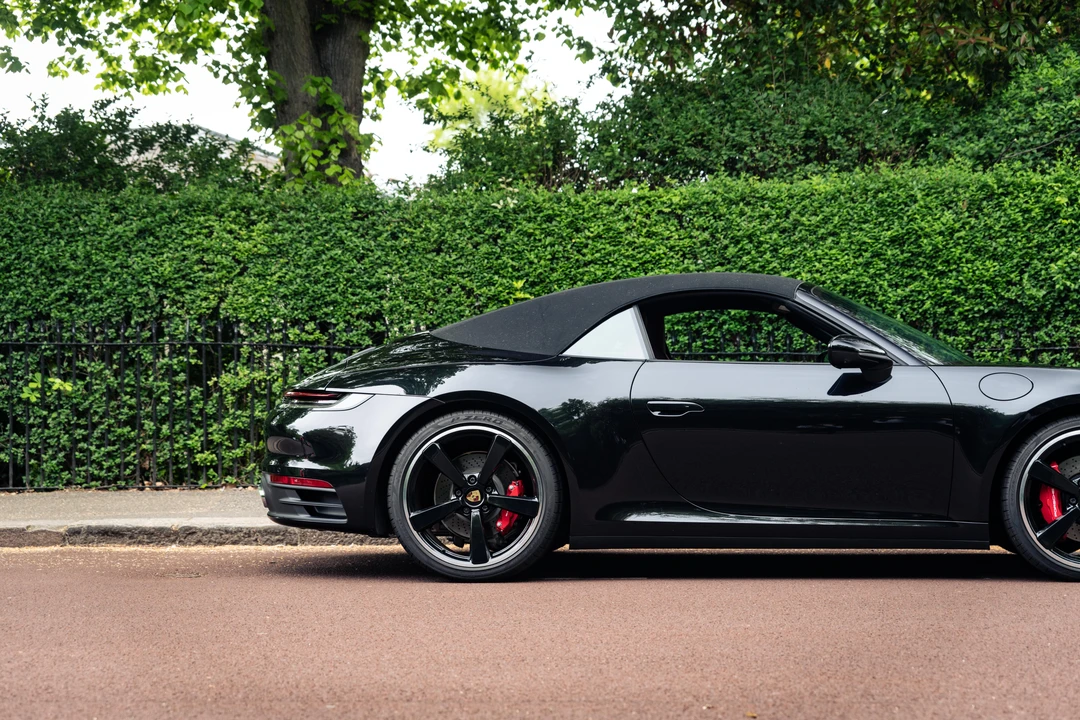 2020 Porsche 992 Carrera S - Image 6 of 31
