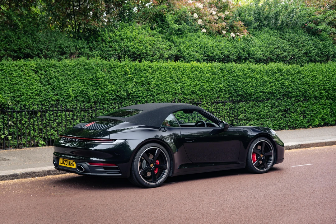 2020 Porsche 992 Carrera S - Image 8 of 31