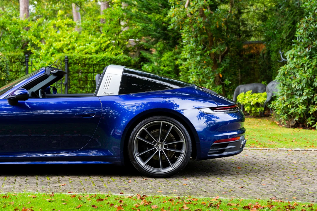 2020 Porsche 992 Targa 4 & 4S - Image 26 of 31