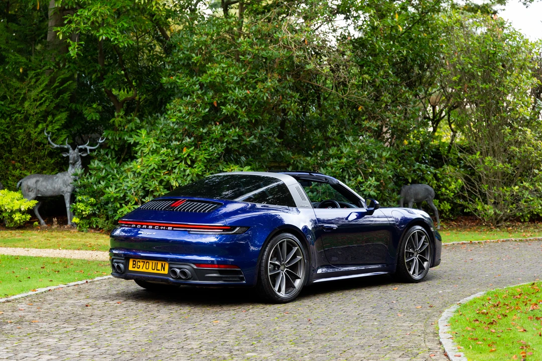 2020 Porsche 992 Targa 4 & 4S - Image 15 of 31