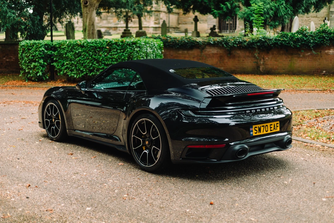 2020 Porsche 992 Turbo - Image 8 of 31
