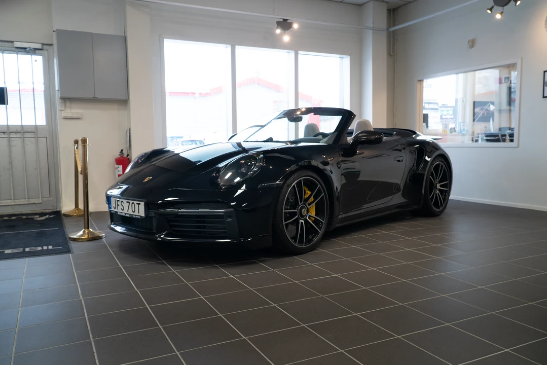 2020 Porsche 992 Turbo - Image 4 of 31