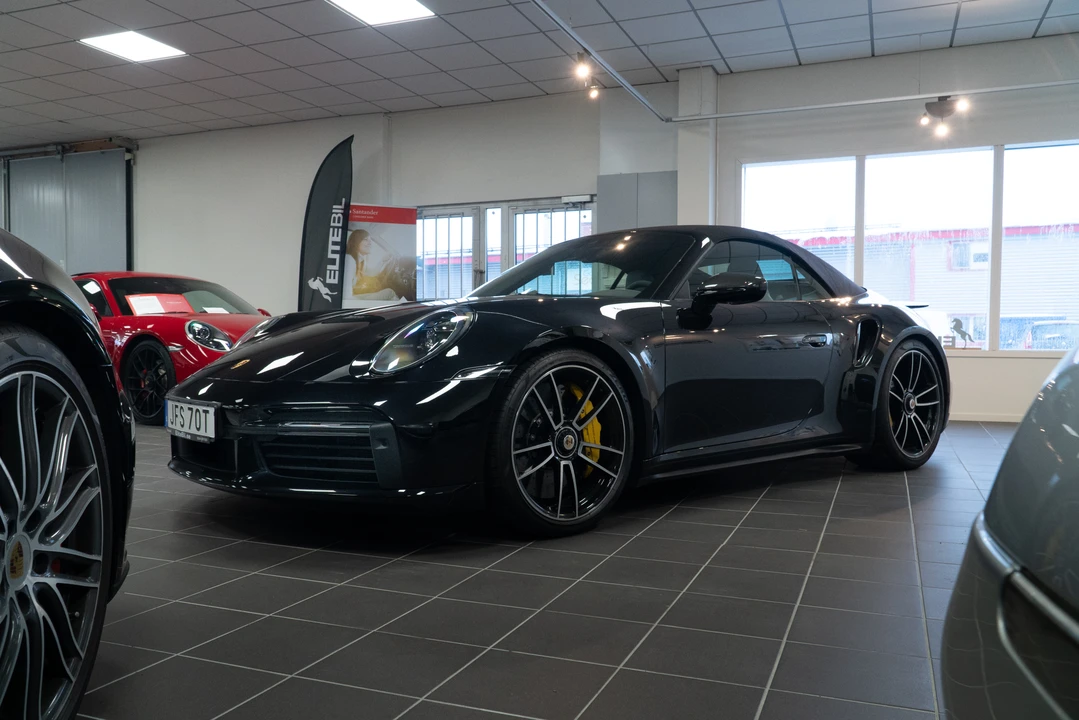 2020 Porsche 992 Turbo - Image 18 of 31