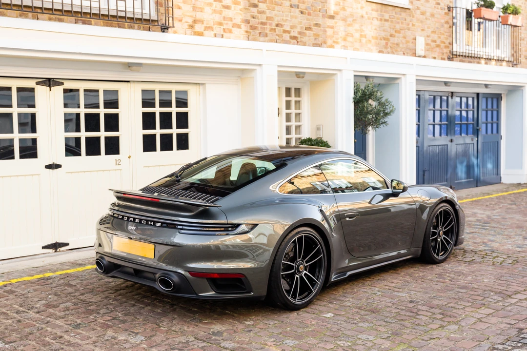 2020 Porsche 992 Turbo - Image 9 of 31