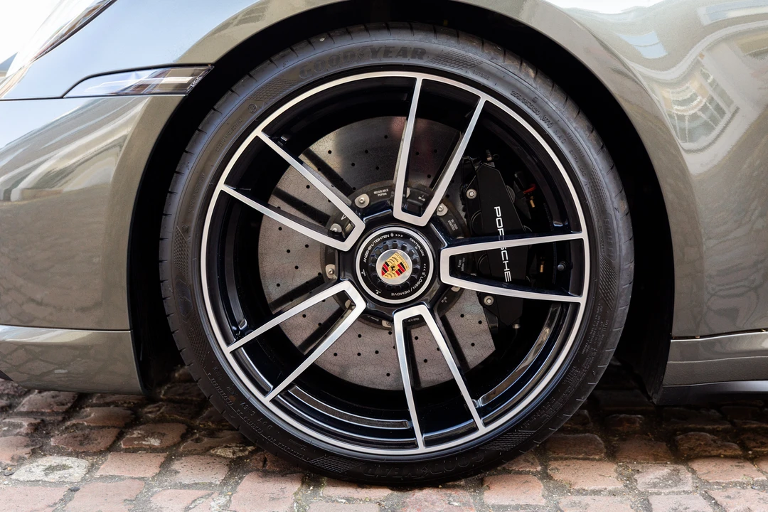 2020 Porsche 992 Turbo - Image 20 of 31