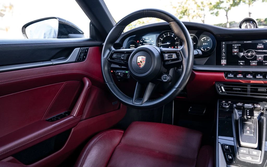 2020 Porsche 992 Carrera 4 - Image 19 of 22