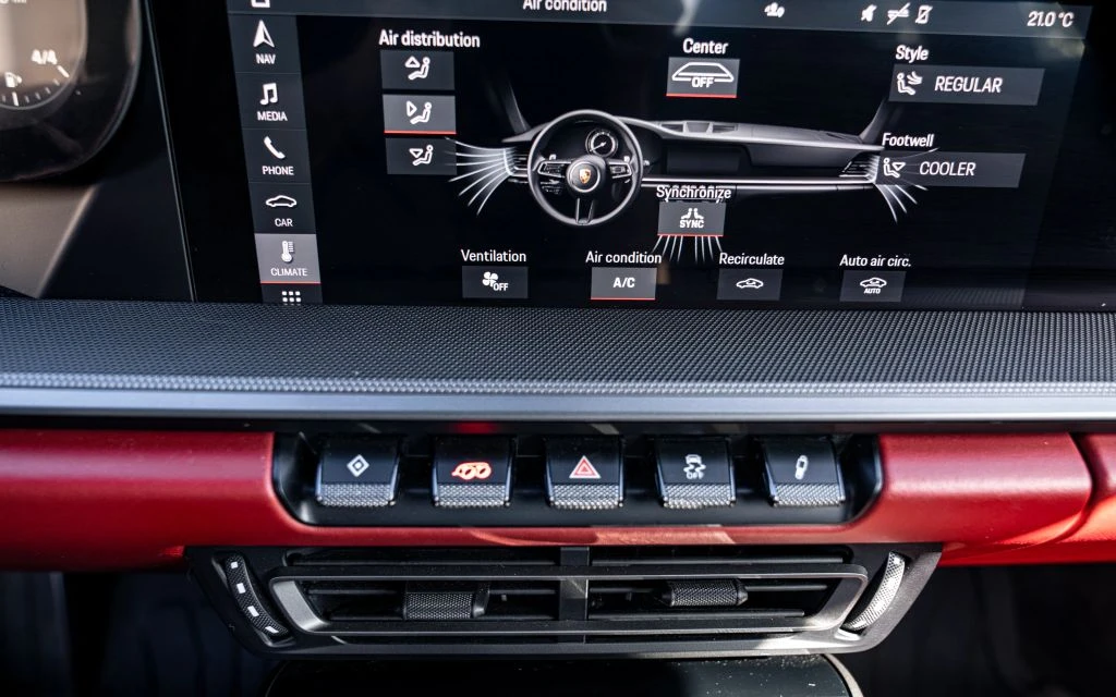 2020 Porsche 992 Carrera 4 - Image 15 of 22
