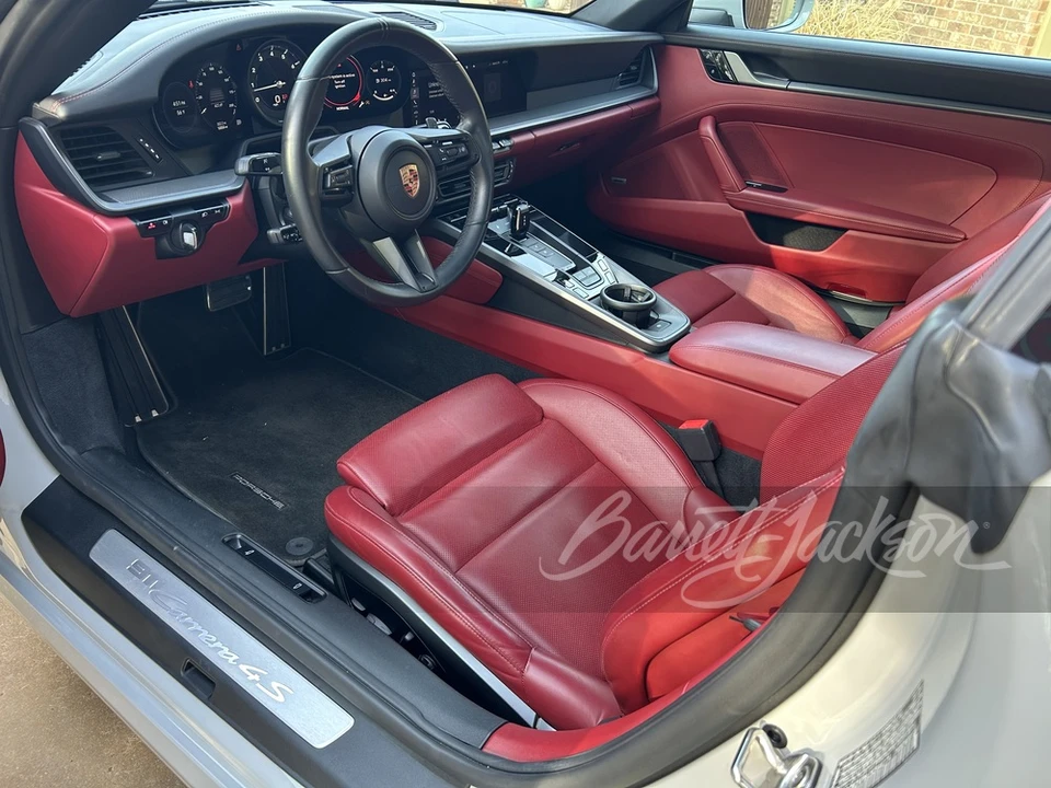 2020 Porsche 992 Carrera 4S - Image 6 of 6