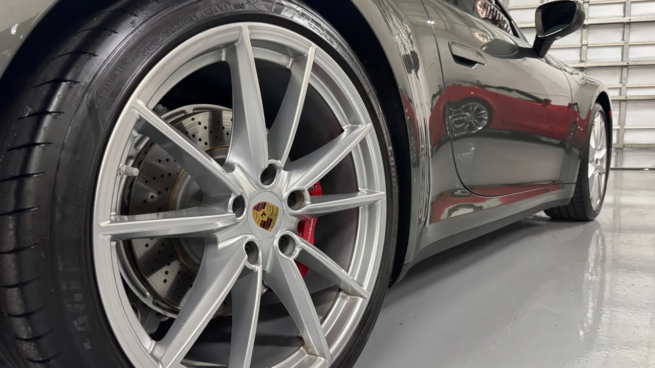 2020 Porsche 992 Carrera S - Image 8 of 21