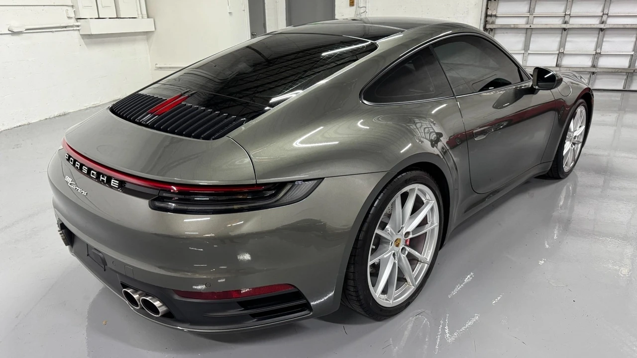2020 Porsche 992 Carrera S - Image 12 of 21