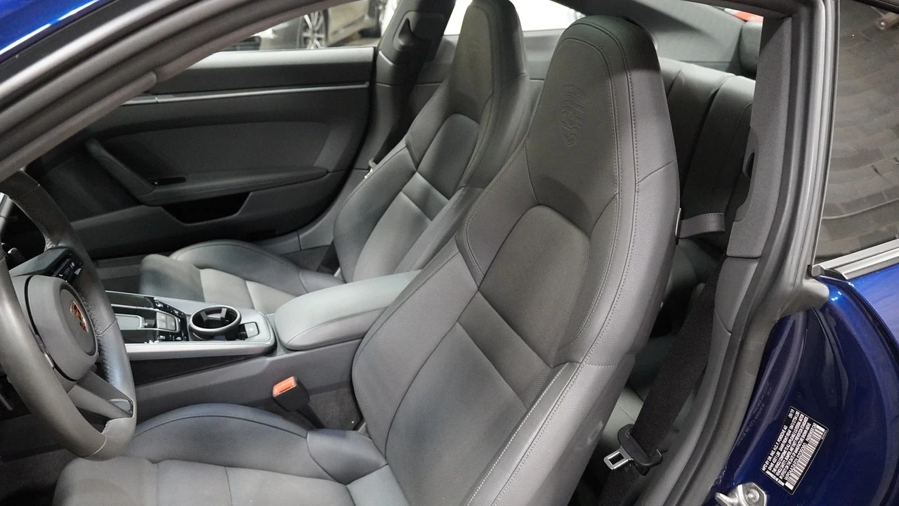 2020 Porsche 992 Carrera - Image 19 of 21