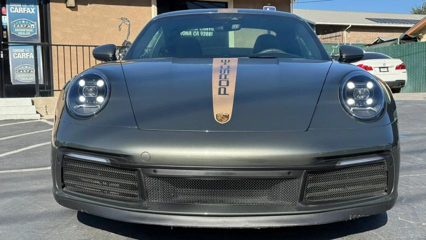 2020 Porsche 992 Carrera - Image 2 of 18