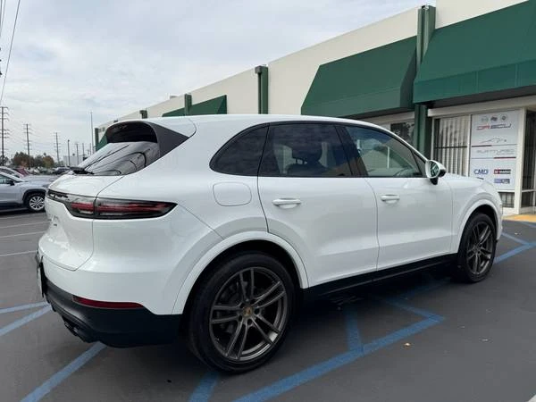 2020 Porsche 9Y0/9Y3 Cayenne - Image 2 of 21