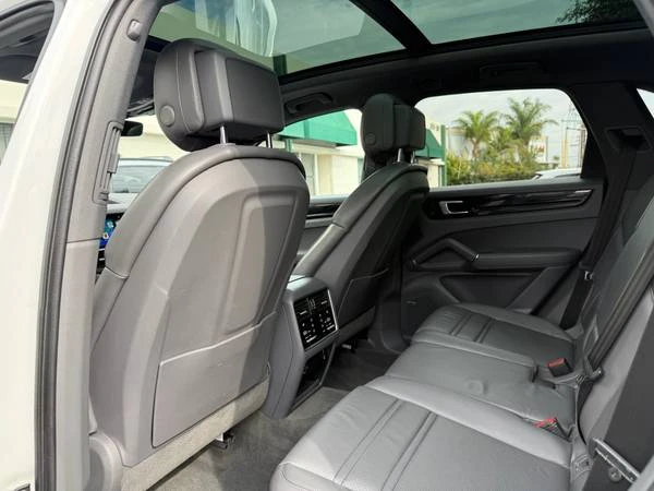 2020 Porsche 9Y0/9Y3 Cayenne - Image 13 of 21