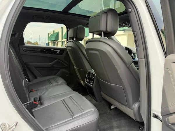 2020 Porsche 9Y0/9Y3 Cayenne - Image 12 of 21