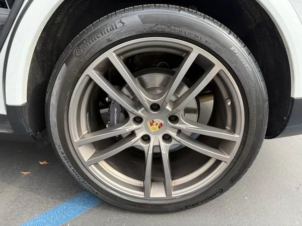 2020 Porsche 9Y0/9Y3 Cayenne - Image 17 of 21