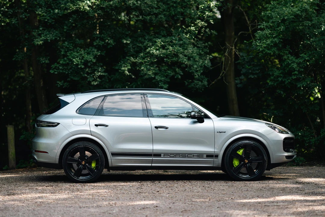 2020 Porsche 9Y0/9Y3 Cayenne Turbo - Image 9 of 31