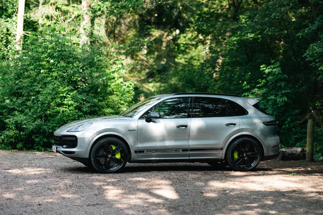 2020 Porsche 9Y0/9Y3 Cayenne Turbo - Image 13 of 31