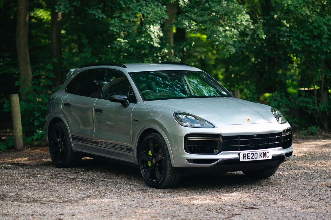 2020 Porsche 9Y0/9Y3 Cayenne Turbo - Image 14 of 31