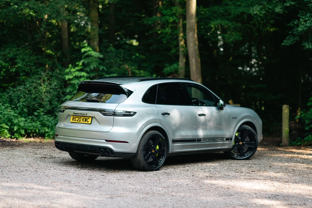 2020 Porsche 9Y0/9Y3 Cayenne Turbo - Image 8 of 31