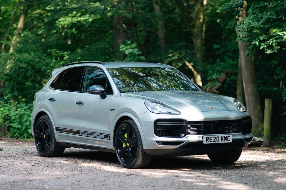 2020 Porsche 9Y0/9Y3 Cayenne Turbo - Image 2 of 31
