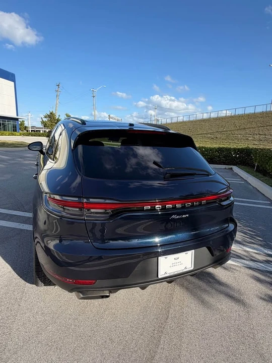 2020 Porsche Macan - Image 4 of 8