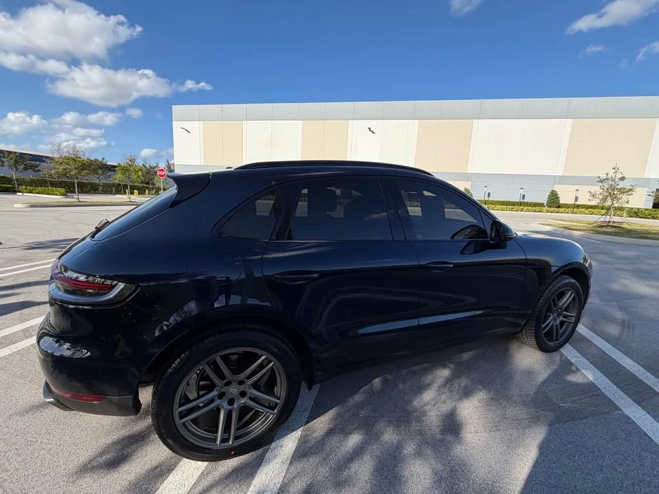 2020 Porsche Macan - Image 6 of 8