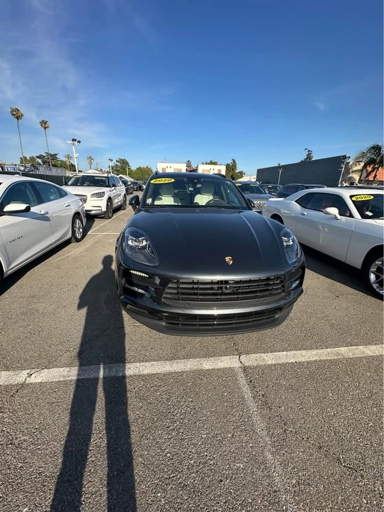 2020 Porsche Macan - Image 2 of 2