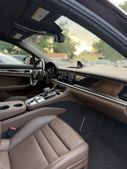 2020 Porsche 971 Panamera - Image 18 of 31