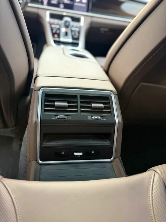 2020 Porsche 971 Panamera - Image 23 of 31