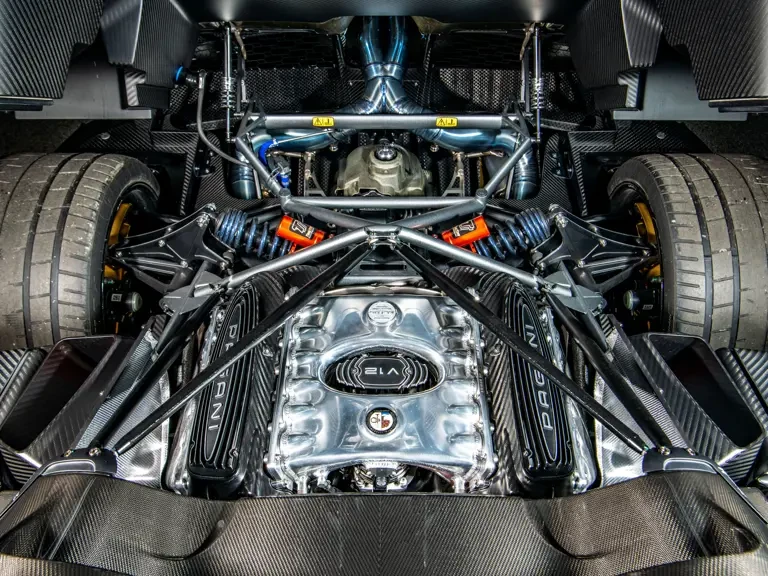 2020 Pagani Huayra - Image 4 of 31