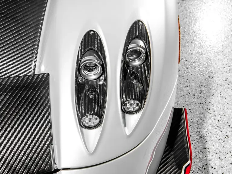 2020 Pagani Huayra - Image 23 of 31