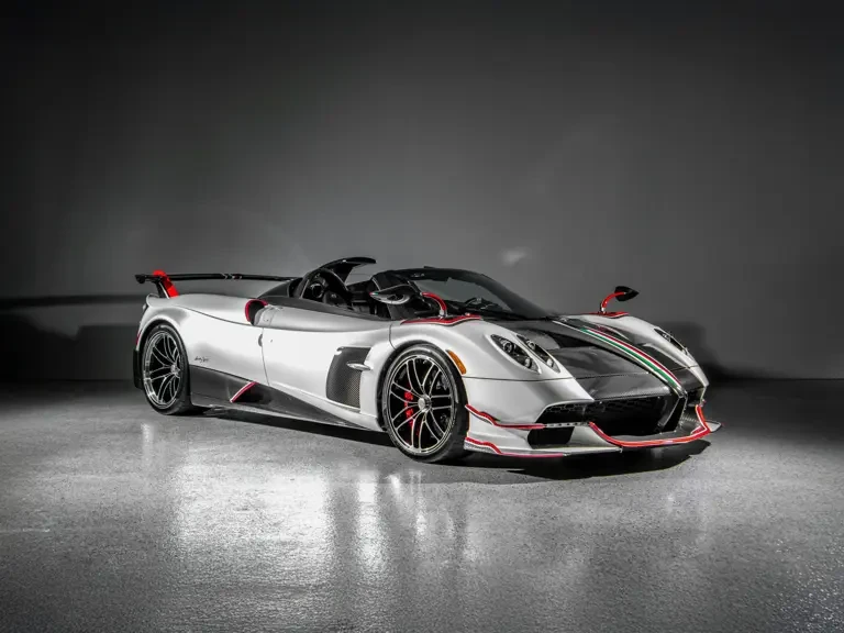 2020 Pagani Huayra - Image 10 of 31
