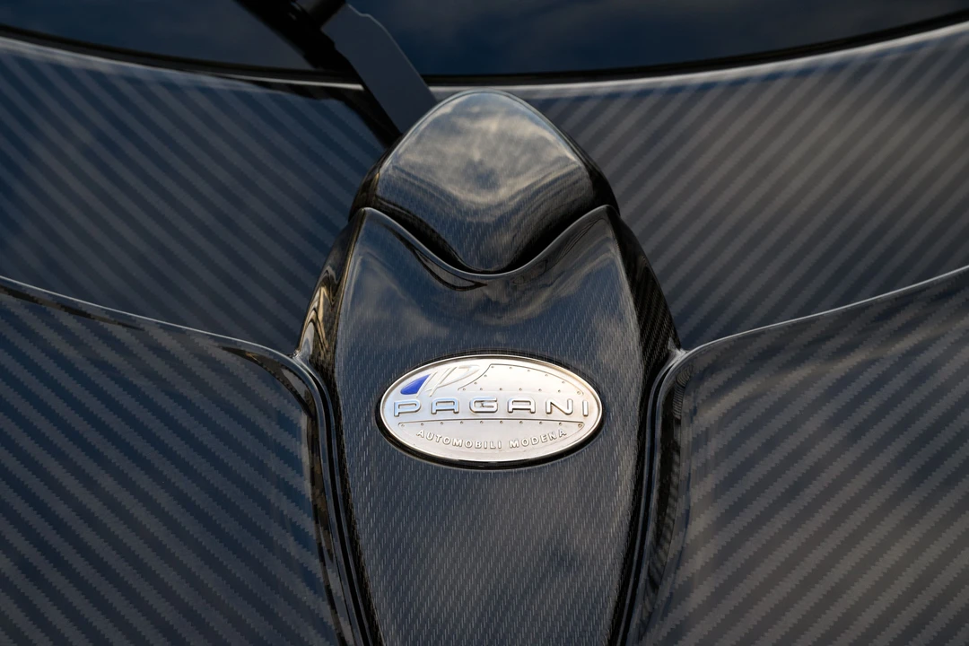 2020 Pagani Huayra - Image 12 of 31