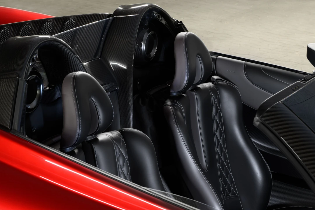 2020 Pagani Huayra - Image 17 of 31