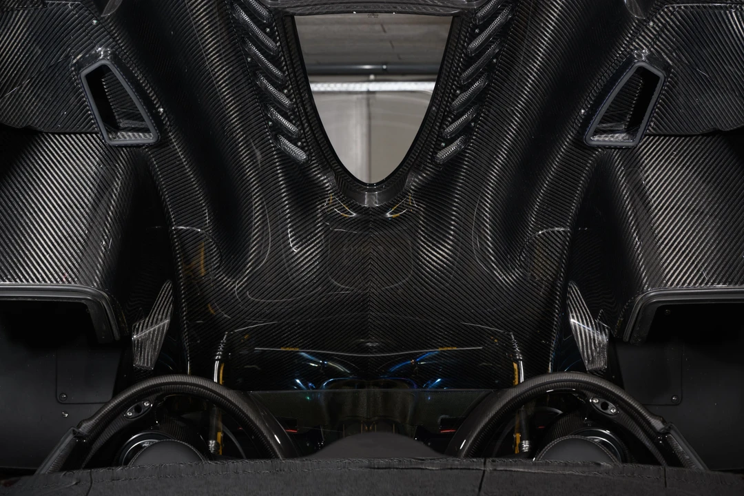 2020 Pagani Huayra - Image 28 of 31
